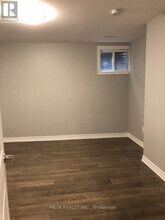 8 Roscoe Rd in Toronto, ON - Building Photo - Building Photo