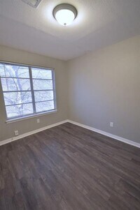 3631 N MacGregor Way photo'