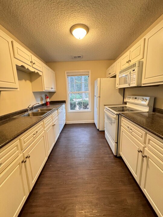 101 Lindsay Ct in Statesboro, GA - Building Photo