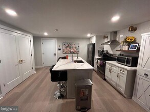 5830 Henry Ave in Philadelphia, PA - Building Photo - Building Photo