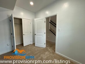 465 Willow Bend Dr in Glen Burnie, MD - Foto de edificio - Building Photo