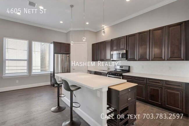 4605 Nett St in Houston, TX - Building Photo - Building Photo