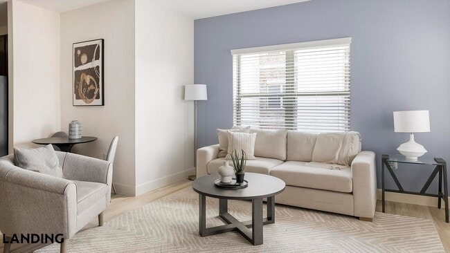 108 US-175 Frontage Rd