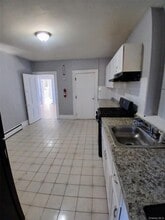 40 Benkard Ave in Newburgh, NY - Building Photo - Building Photo