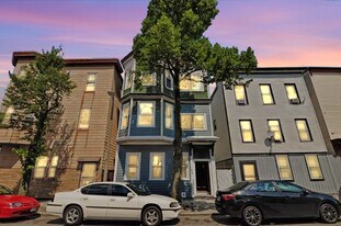 194 Marion St, Unit 2 in Boston, MA - Building Photo