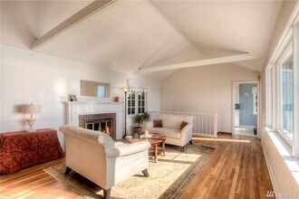 2739 SW 170th St in Burien, WA - Building Photo - Building Photo