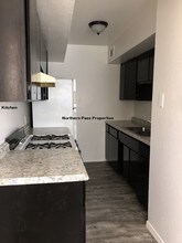 5209 Carousel Dr-Unit -6 in El Paso, TX - Building Photo - Building Photo