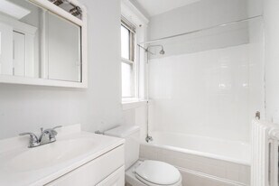 79 Myrtle St, Unit 7 in Boston, MA - Building Photo