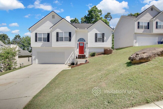 105 Chartres St in Dallas, GA - Foto de edificio - Building Photo