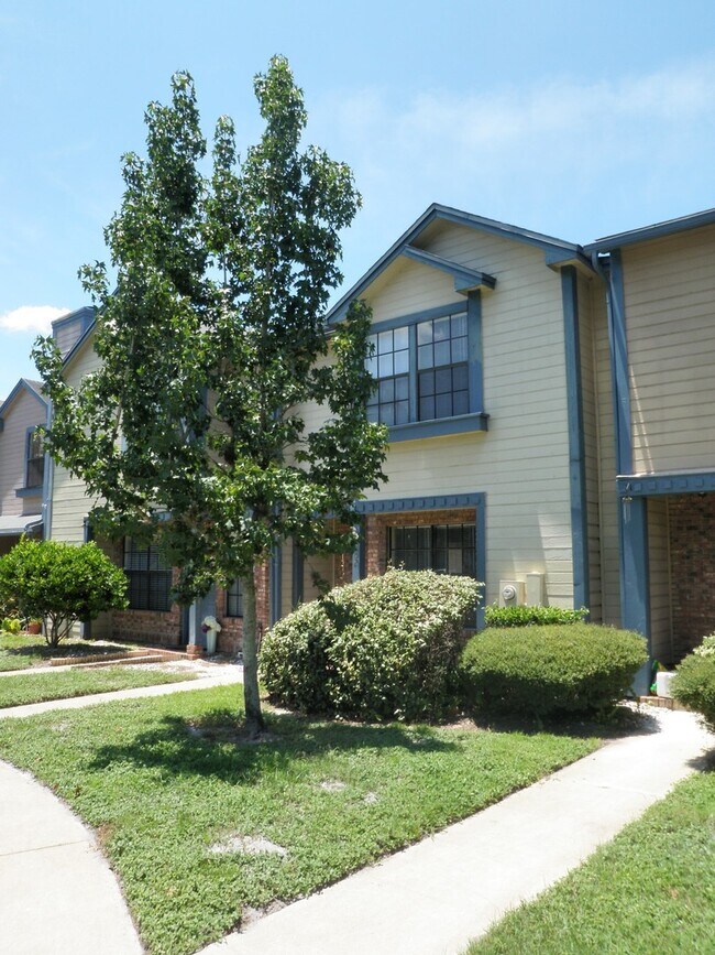 862 Commonwealth Ct in Casselberry, FL - Building Photo - Building Photo