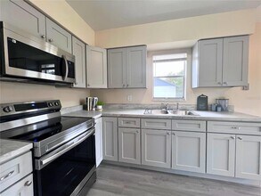 52 N Fairfax Ave in Winter Springs, FL - Building Photo - Building Photo