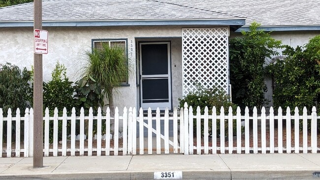 3351 Caroline Ave, Unit 2 in Culver City, CA - Foto de edificio - Building Photo