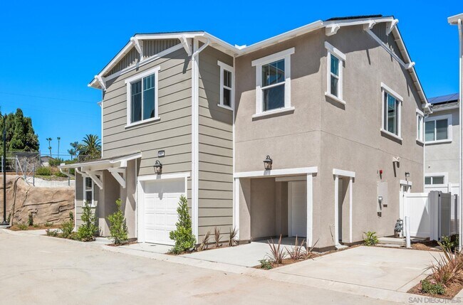 1523 Wingwood Ln in Vista, CA - Building Photo - Building Photo