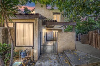 3516 Dana St in Bakersfield, CA - Building Photo - Building Photo