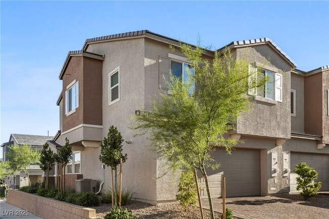 property at 10713 Lilestone Ct