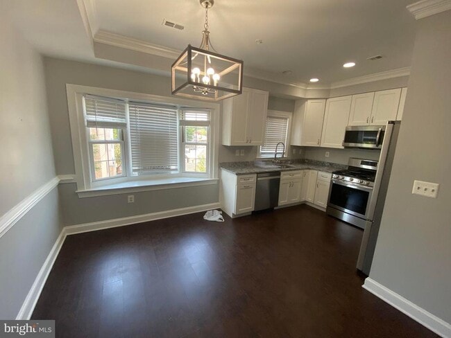 property at 2256 S Garfield St