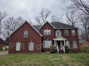 617 Rambush Dr in Murfreesboro, TN - Building Photo - Building Photo