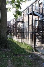 1623 W 61st St in Chicago, IL - Foto de edificio - Building Photo