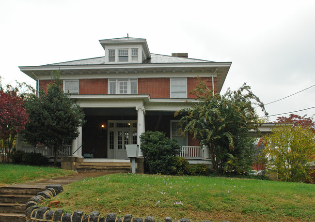 359 Walnut Ave SW in Roanoke, VA - Building Photo - Building Photo