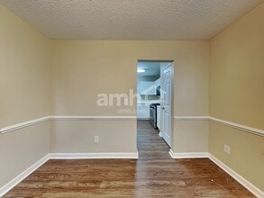 200 Crossview Dr in Simpsonville, SC - Building Photo - Building Photo