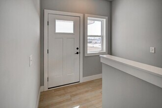 2949 Blue Grass Dr in Stoughton, WI - Building Photo - Building Photo