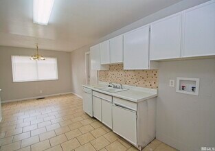 3310 Probasco Way in Sparks, NV - Building Photo - Building Photo