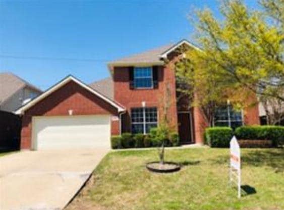 property at 5916 Summerwood Dr