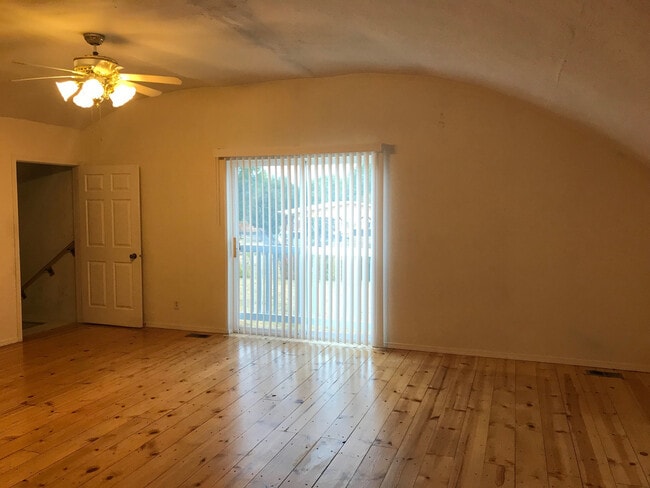 property at 576 3 Skalkaho Hwy