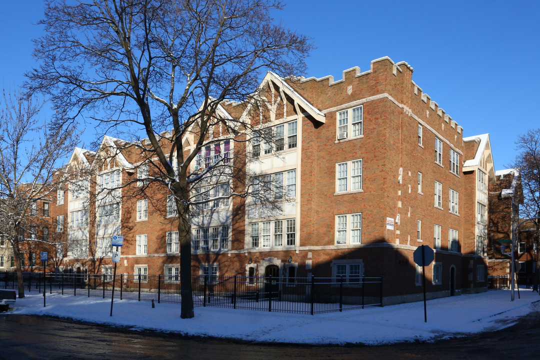 2000-2006 W Fargo Ave in Chicago, IL - Building Photo