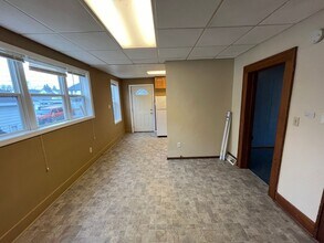 105 N Polk St in Merrill, WI - Building Photo - Building Photo