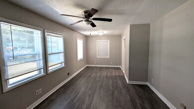 203 Johns Rd in Warner Robins, GA - Building Photo - Building Photo