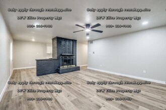 1417 Kitty Hawk Dr in Arlington, TX - Building Photo - Building Photo