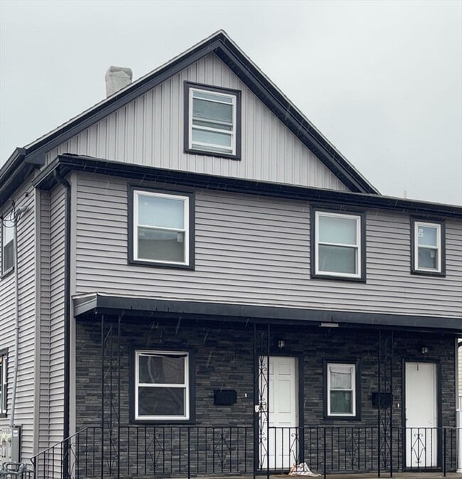 property at 1441 Hyde Park Ave