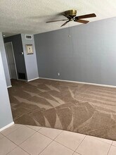 105 Spring Lake Ct in Vero Beach, FL - Building Photo - Building Photo