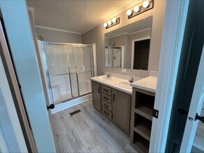 207 Quail Ln in Grand Blanc, MI - Foto de edificio - Building Photo