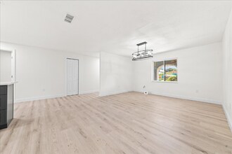 484 Greenway Ave in Satellite Beach, FL - Building Photo - Building Photo