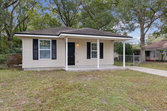 826 Niagara Ave in Jacksonville, FL - Building Photo - Building Photo