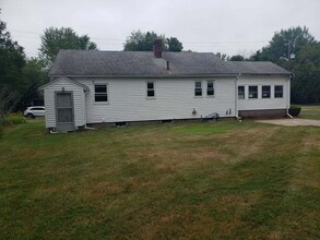 178 Spring St in Forestdale, MA - Building Photo - Building Photo