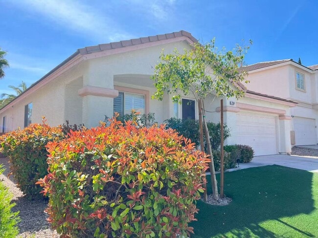 2559 Williamsburg St in Henderson, NV - Building Photo - Building Photo