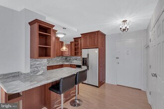2401 H St NW in Washington, DC - Foto de edificio - Building Photo