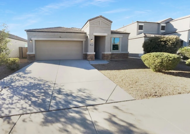 property at 30709 W Indianola Ave