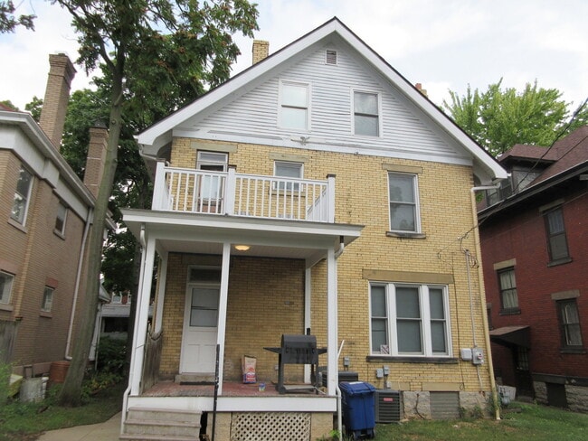 53 E Northwood Ave in Columbus, OH - Building Photo - Building Photo