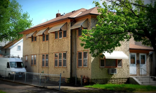 327 Front Ave, Unit 2