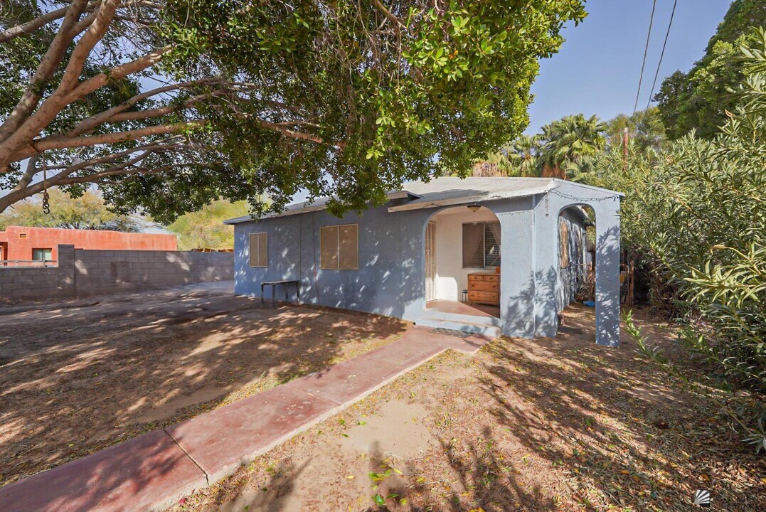 315 S Magnolia Ave in Yuma, AZ - Building Photo
