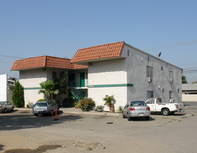 10120 Foothill Blvd in Rancho Cucamonga, CA - Building Photo - Building Photo