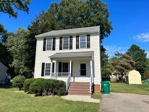 402 Wilmer Ave in Richmond, VA - Foto de edificio - Building Photo