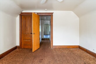 1221 N Clinton Ave in Rochester, NY - Building Photo - Building Photo