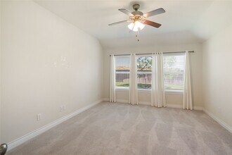 67 Pioneer Canyon Pl in Tomball, TX - Building Photo - Building Photo