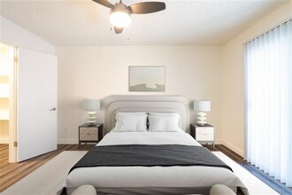 1110 Meadow Lake Dr in Vista, CA - Building Photo - Building Photo