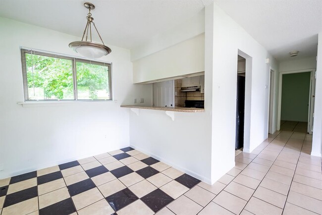 4916 Suburban Dr in Austin, TX - Building Photo - Building Photo